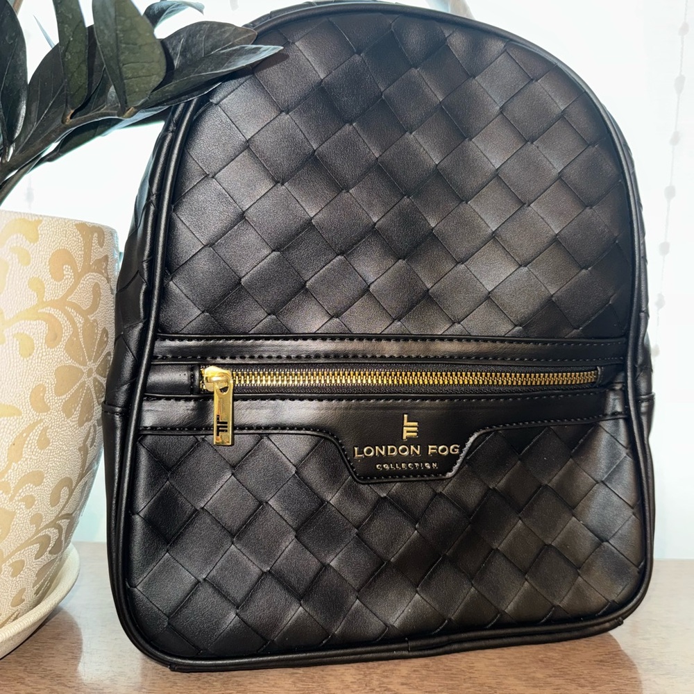 London Fog Black Quilted Womens Backpack